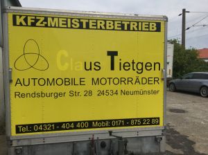 Aufkleberentfernung am Fahrzeug – King Detailing Neumünster