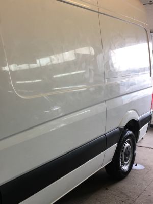 Flugrostentfernung am Fahrzeug – King Detailing Neumünster